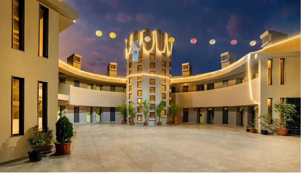 Sarovar Portico, Lonavala